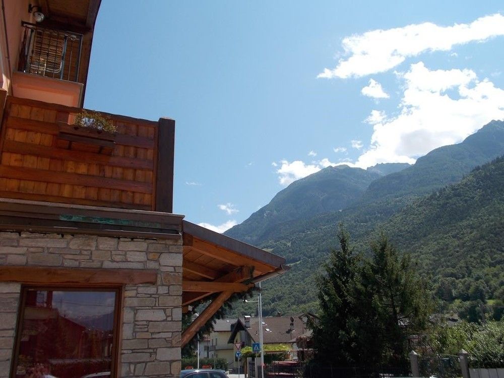 Sottosopra Alps Apartments & Rooms Charvensod Экстерьер фото